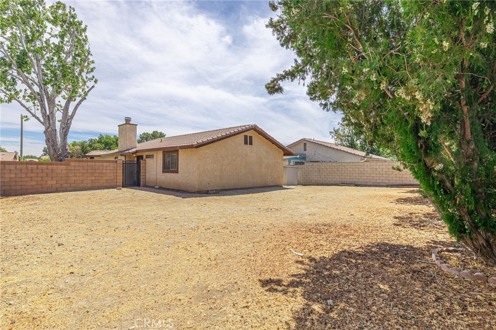 main property photo 26