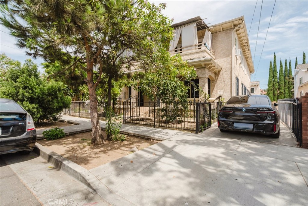 main property photo 26