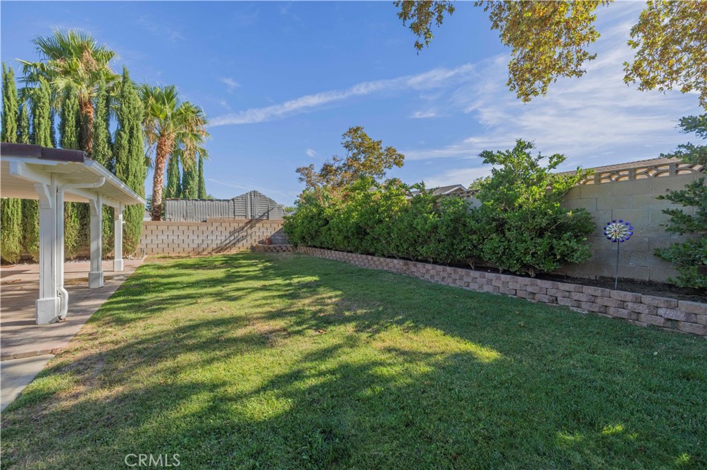 main property photo 11