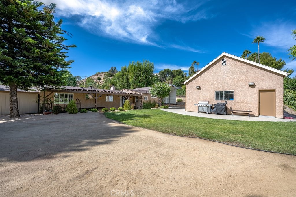 main property photo 36