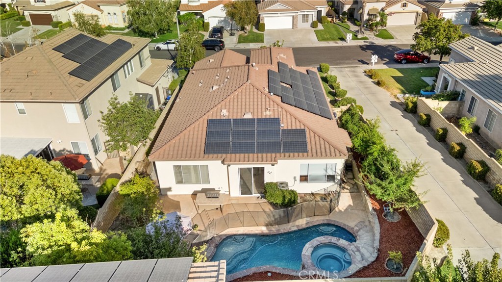main property photo 50