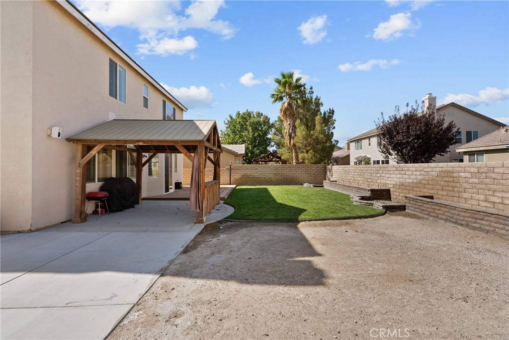 main property photo 26