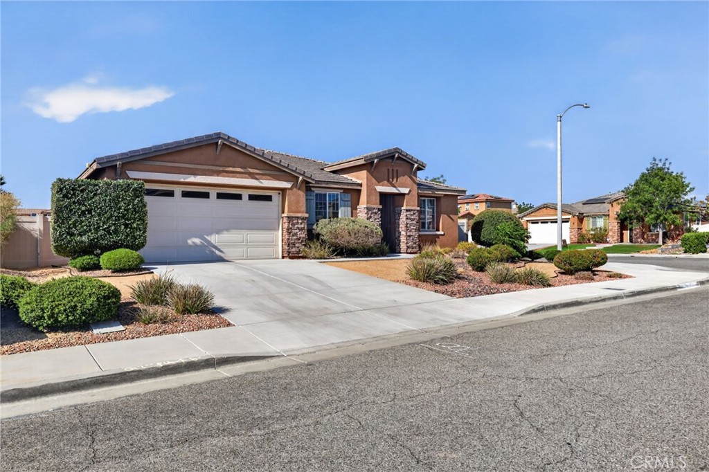 main property photo 2