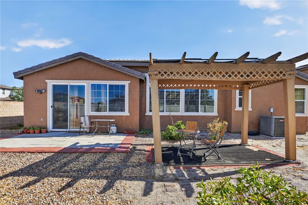 main property photo 50