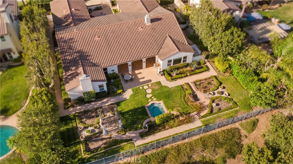 main property photo 45