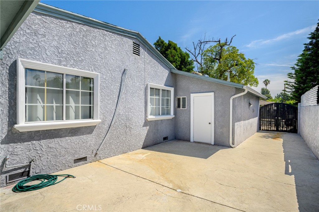 main property photo 31
