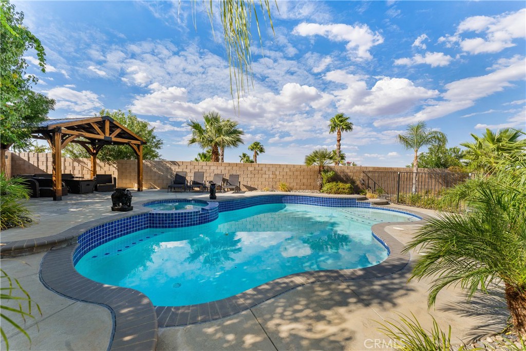 main property photo 49