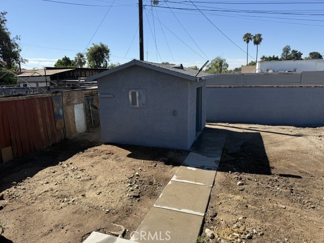 main property photo 15