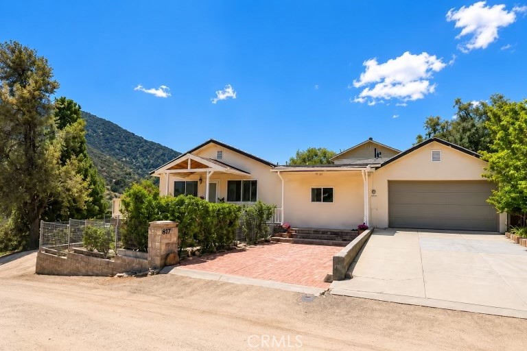 main property photo 67