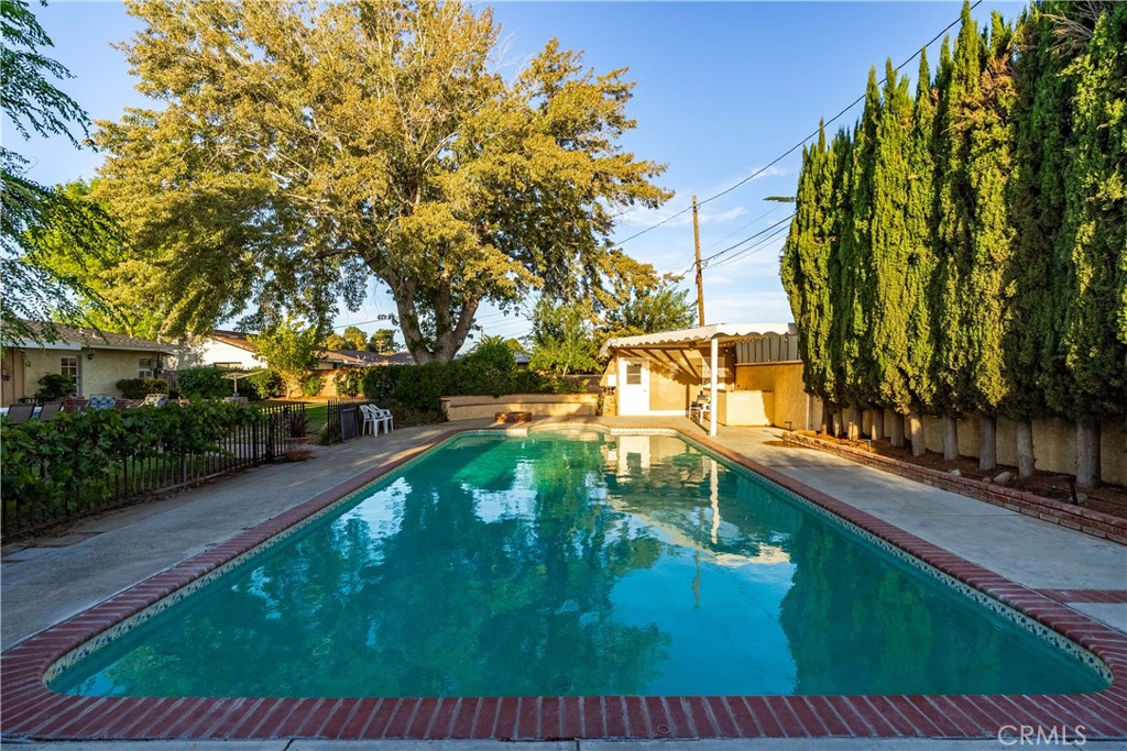 main property photo 68