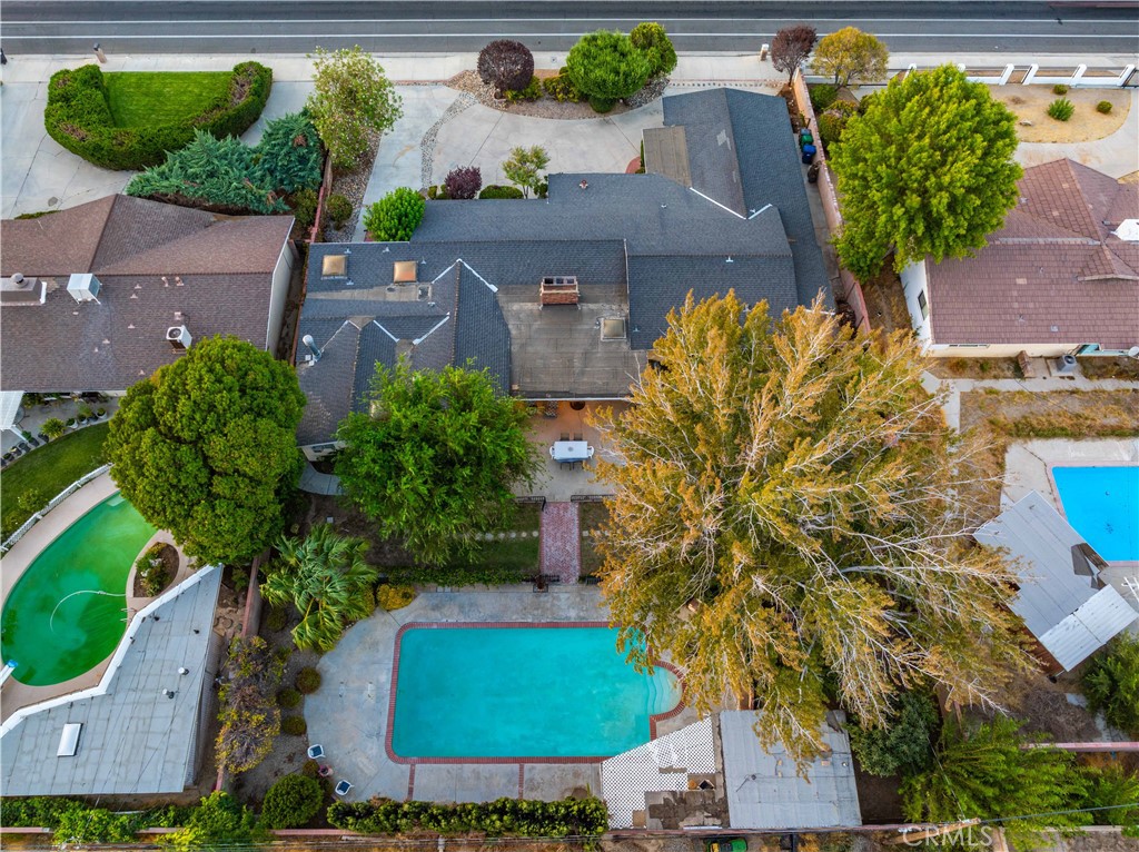 main property photo 70
