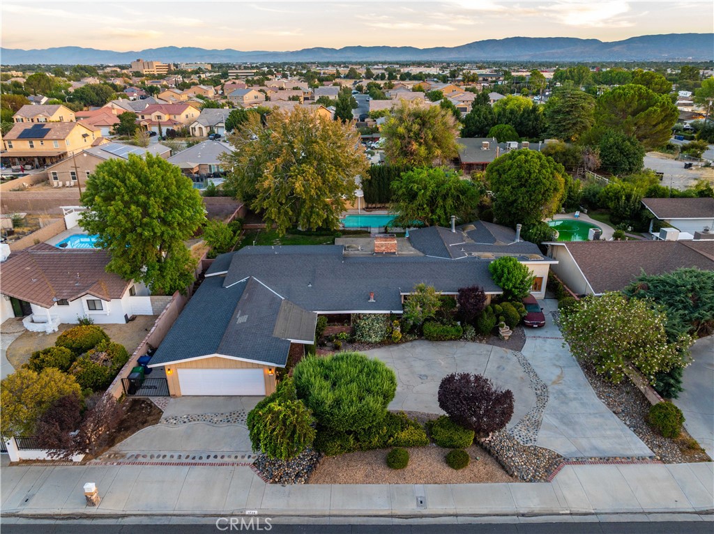 main property photo 74