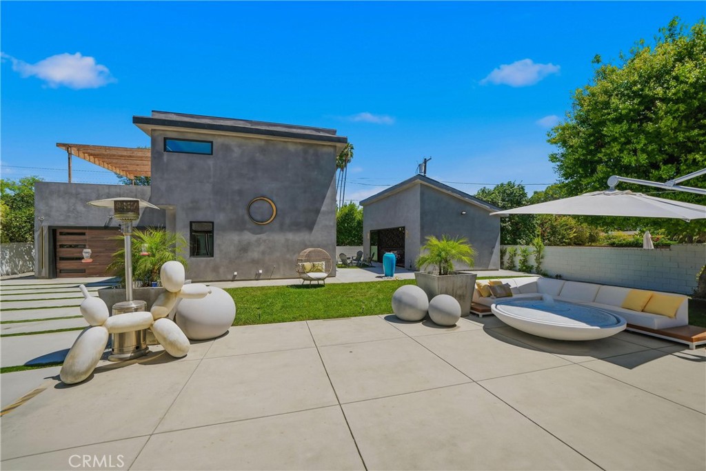 main property photo 37