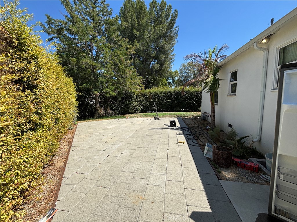 main property photo 26