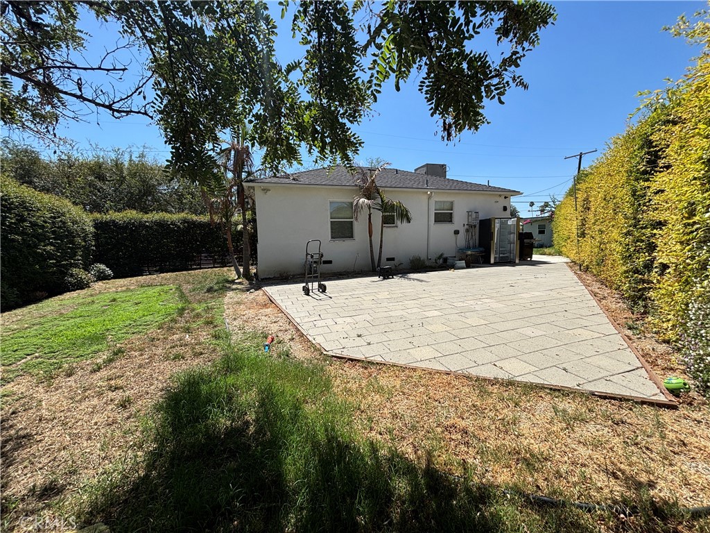main property photo 27