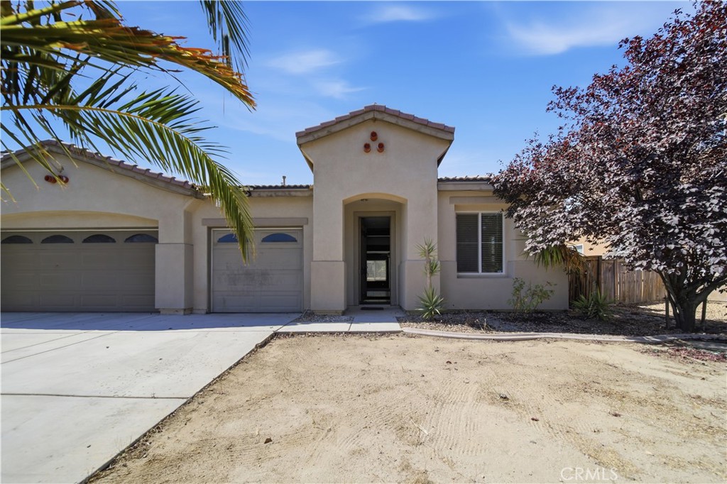 main property photo 4