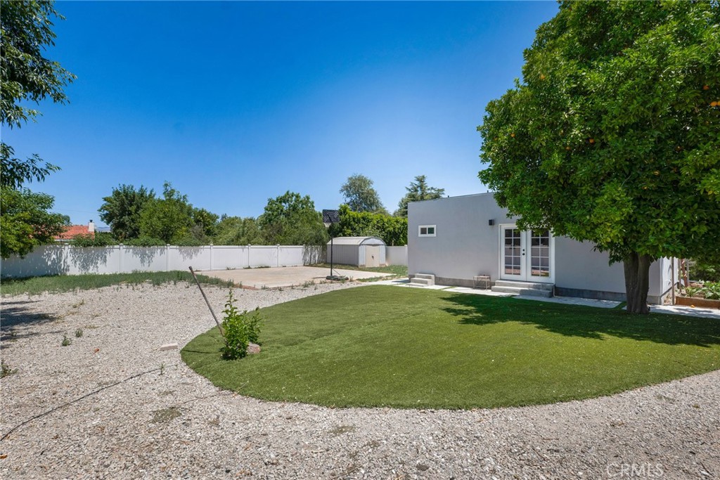 main property photo 40
