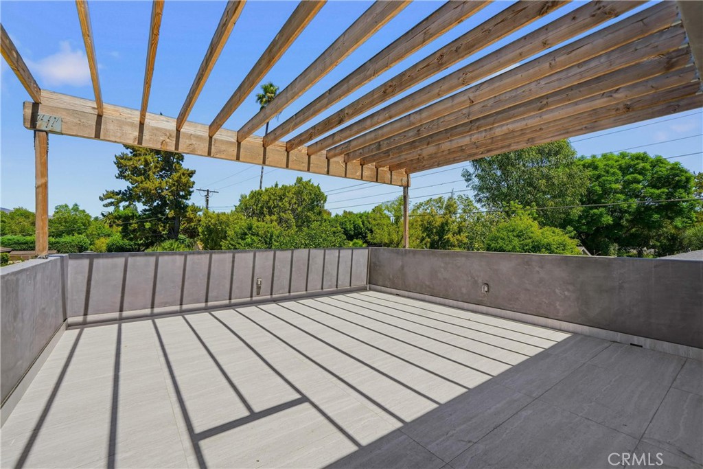 main property photo 64