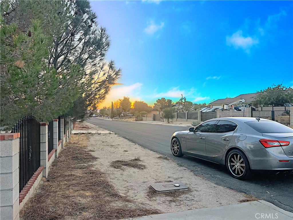 main property photo 4