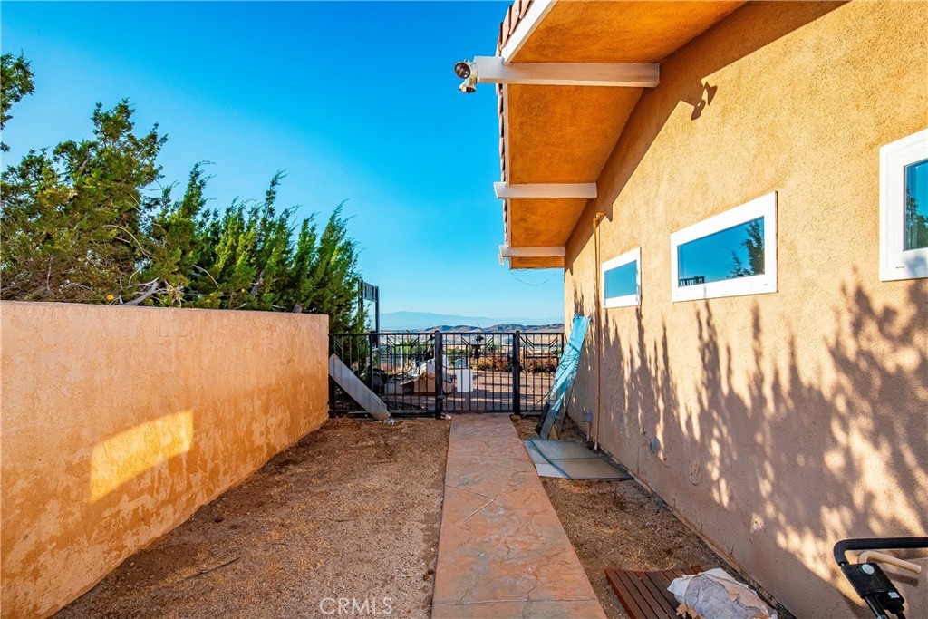 main property photo 59