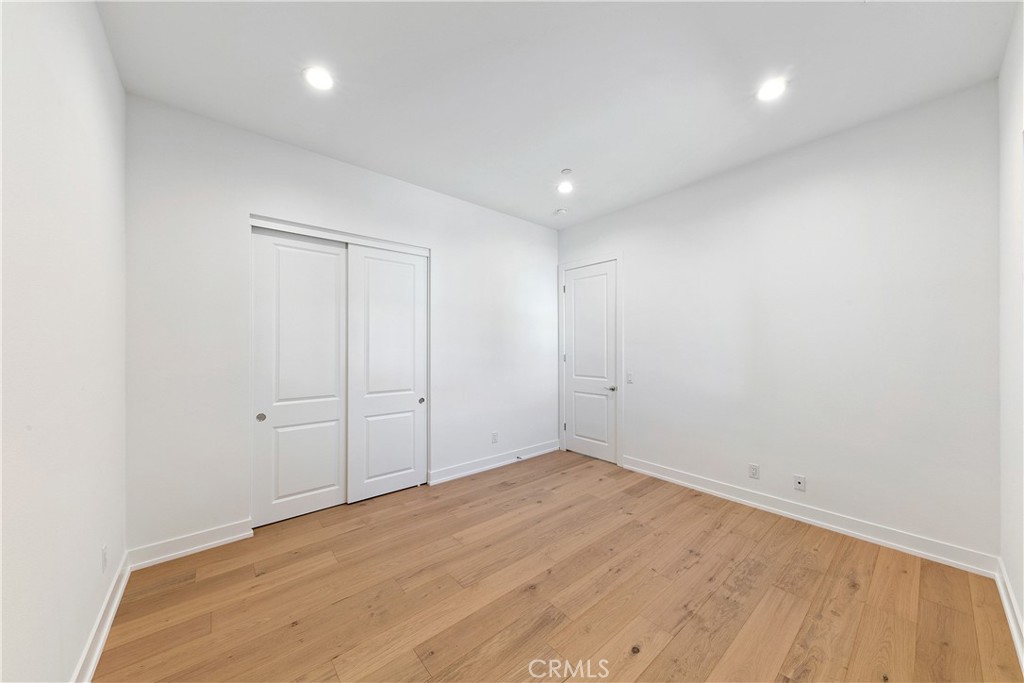 main property photo 67
