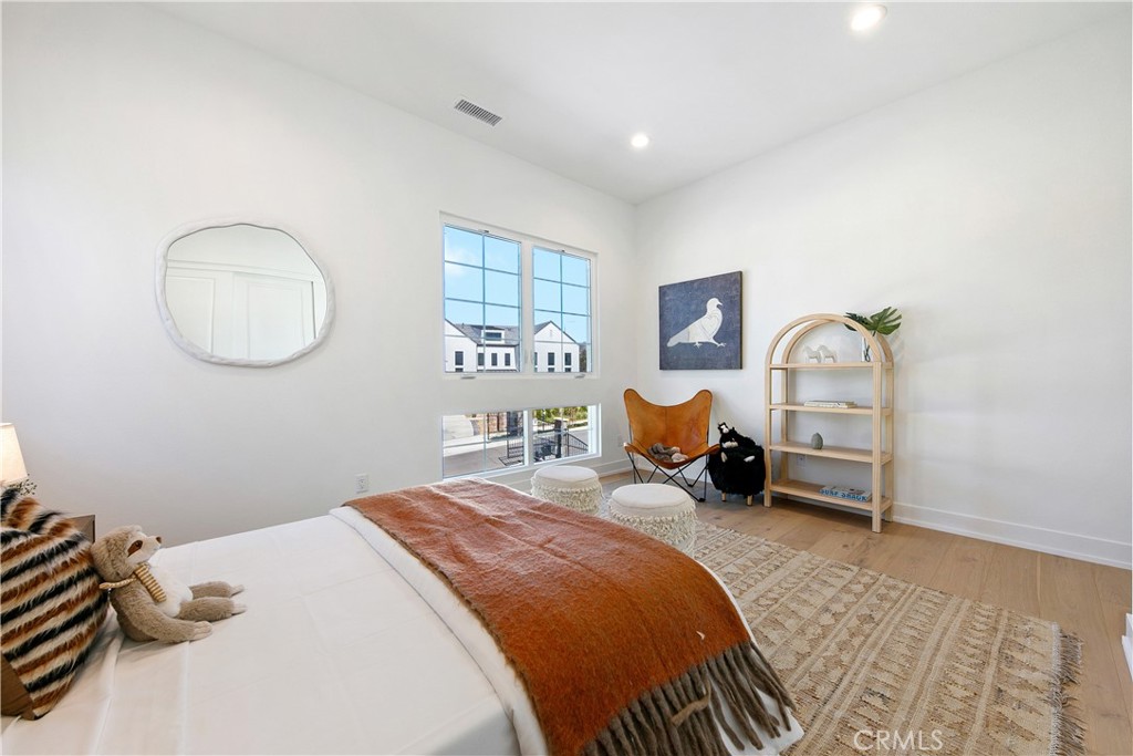main property photo 73