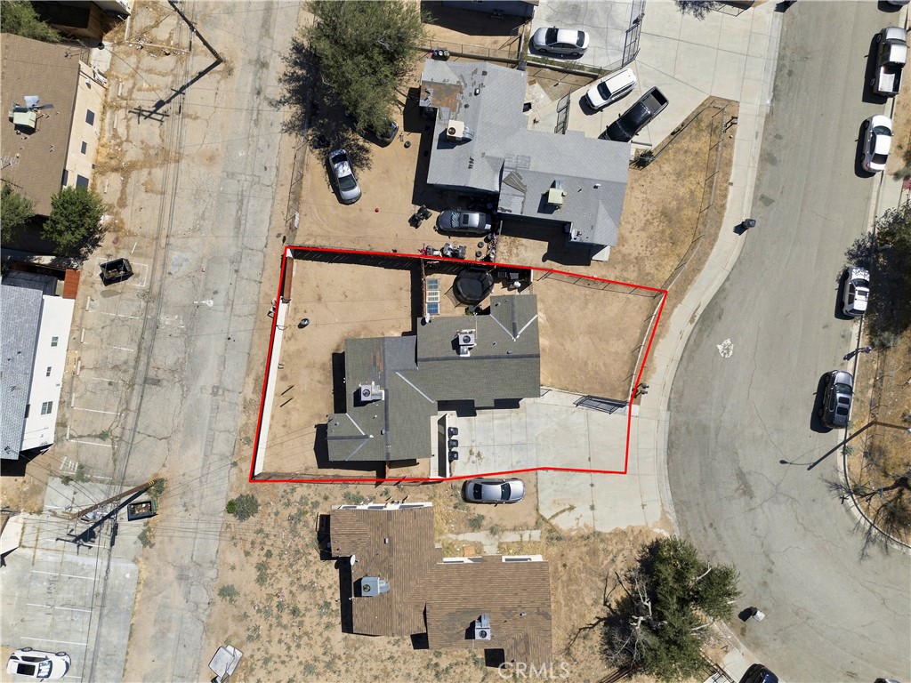 main property photo 23