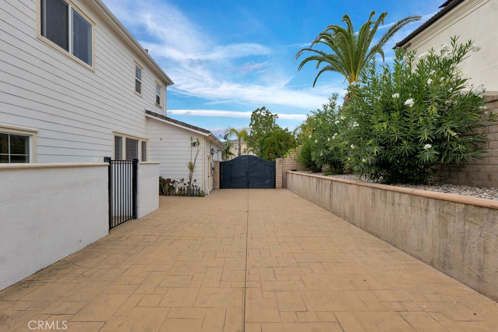 main property photo 65
