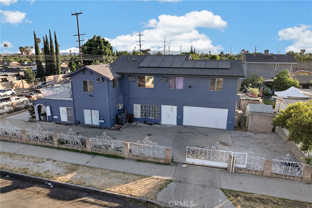 main property photo 5