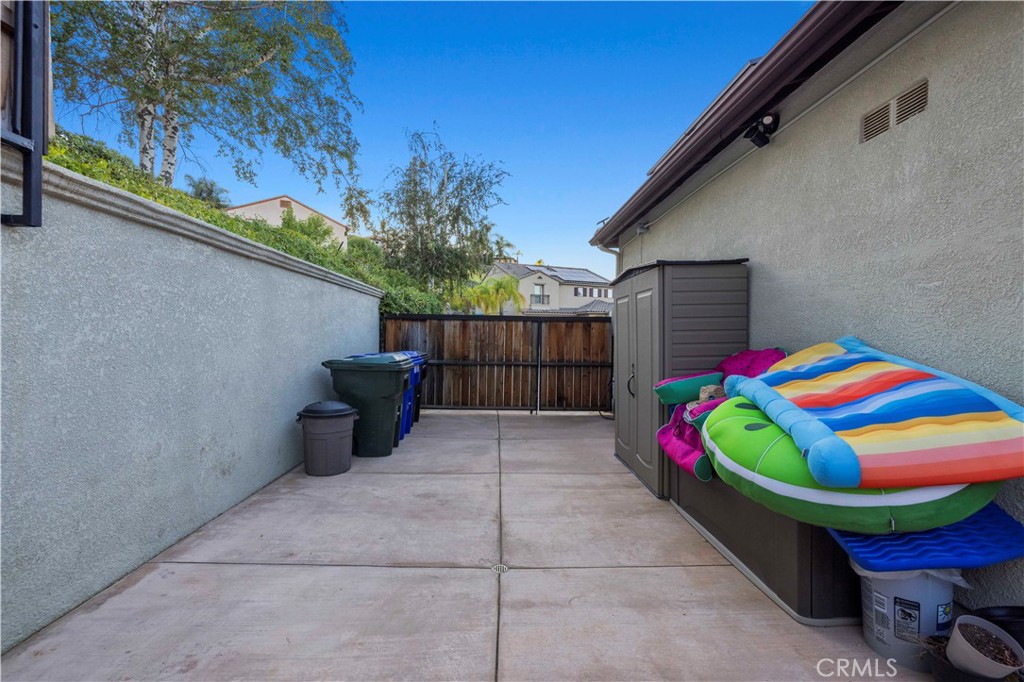 main property photo 50