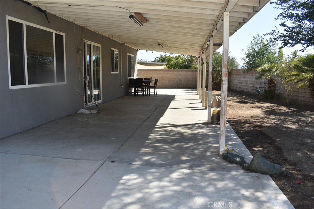 main property photo 8