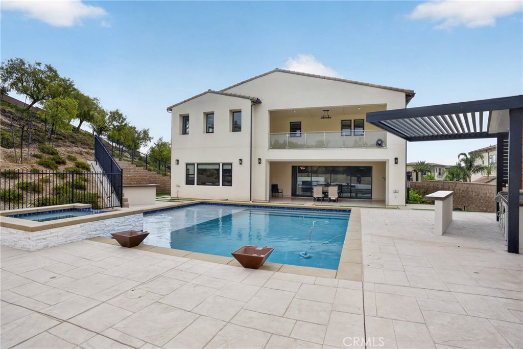 main property photo 59