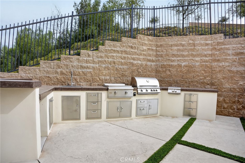 main property photo 65