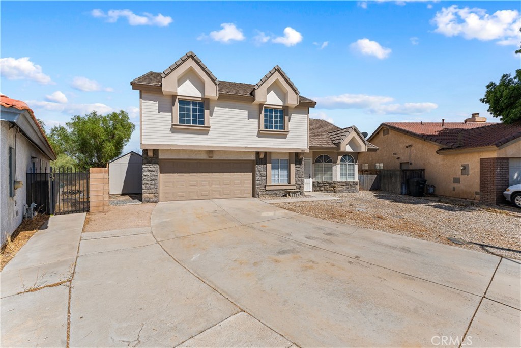main property photo 3