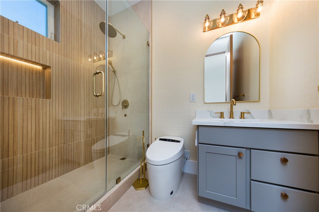 main property photo 64