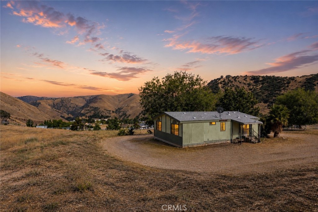 main property photo 30