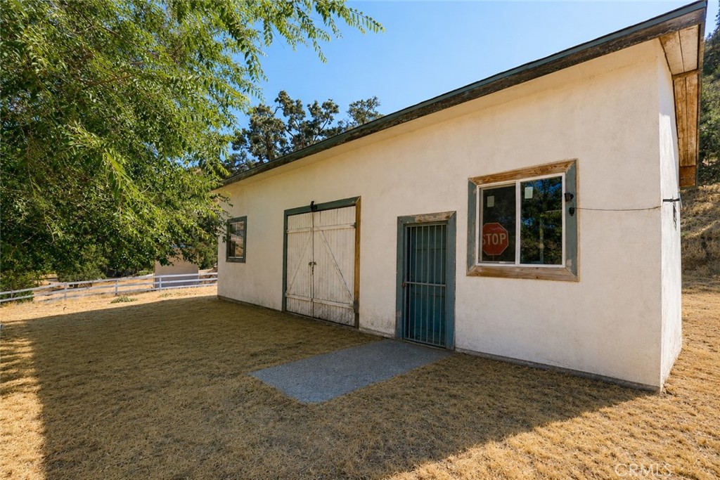 main property photo 37