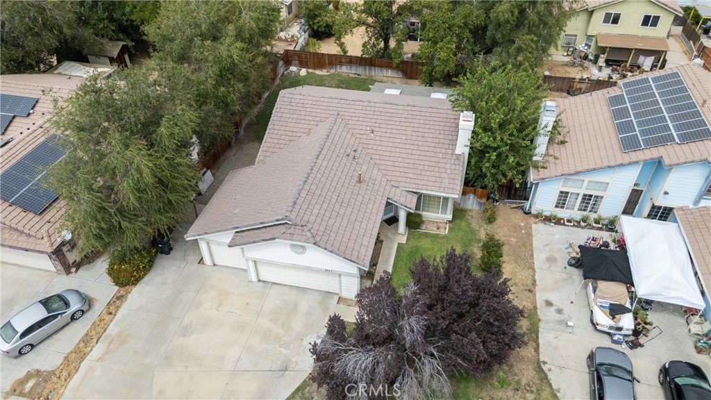 main property photo 29
