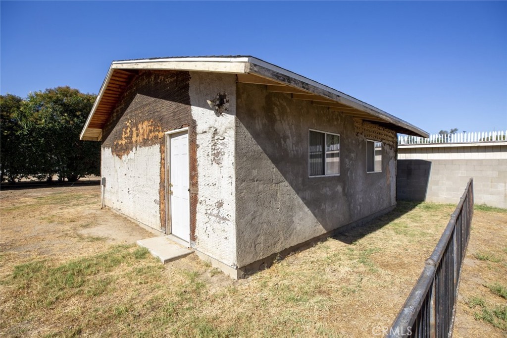 main property photo 42
