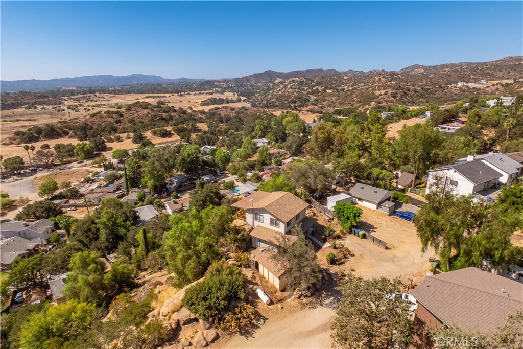 main property photo 41