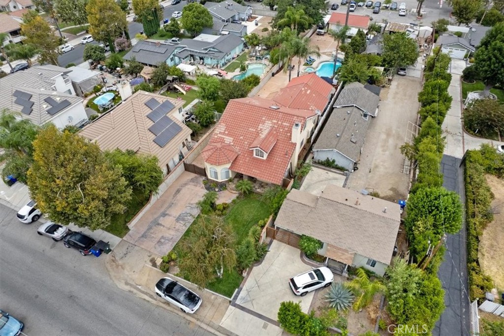 main property photo 66