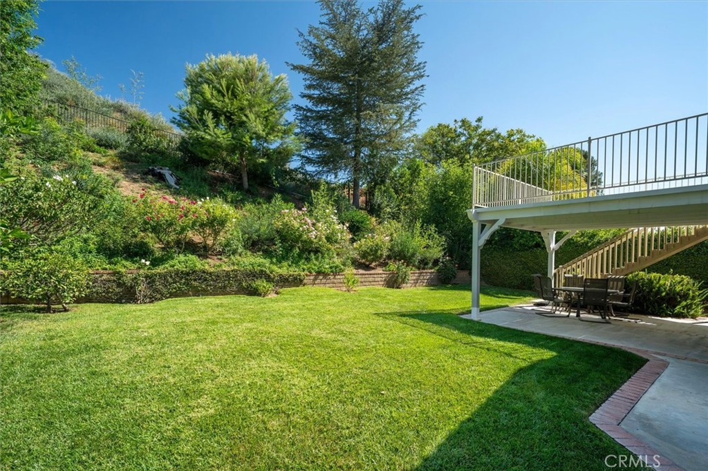 main property photo 15