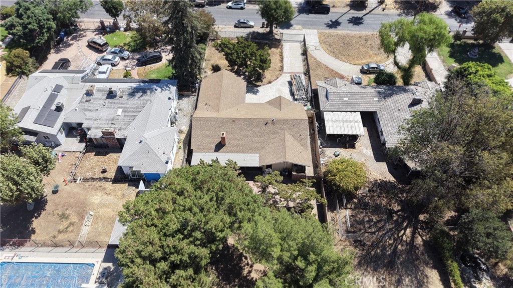 main property photo 26