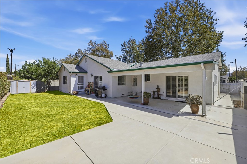 main property photo 23