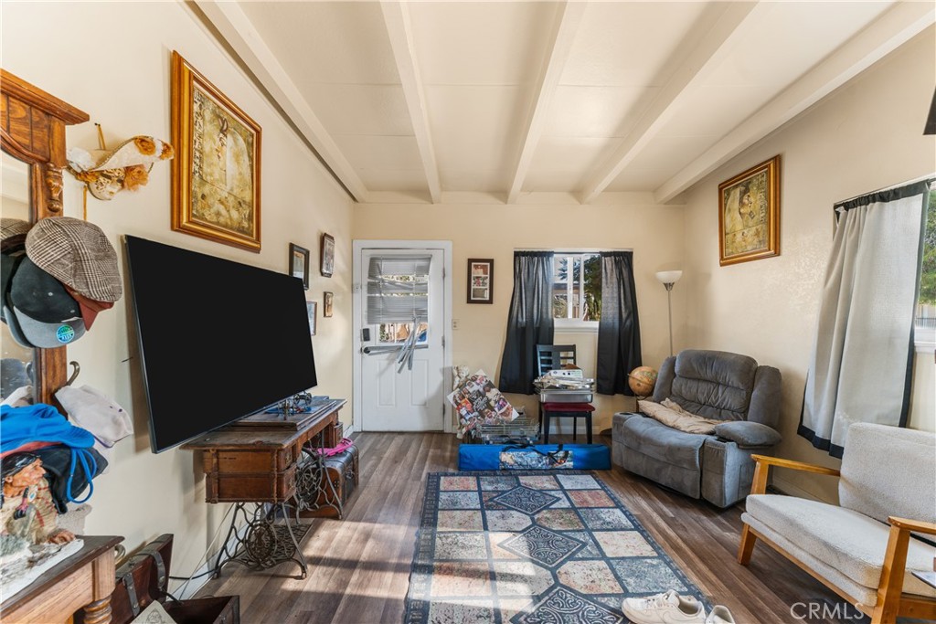 main property photo 12
