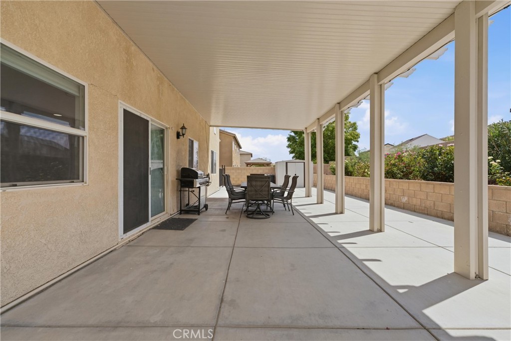 main property photo 27