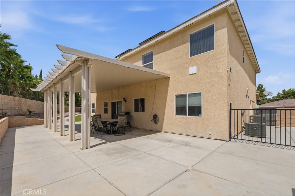 main property photo 29