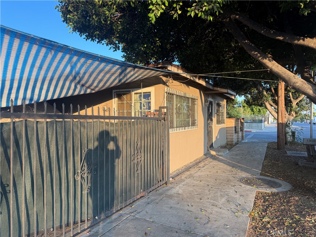 main property photo 10