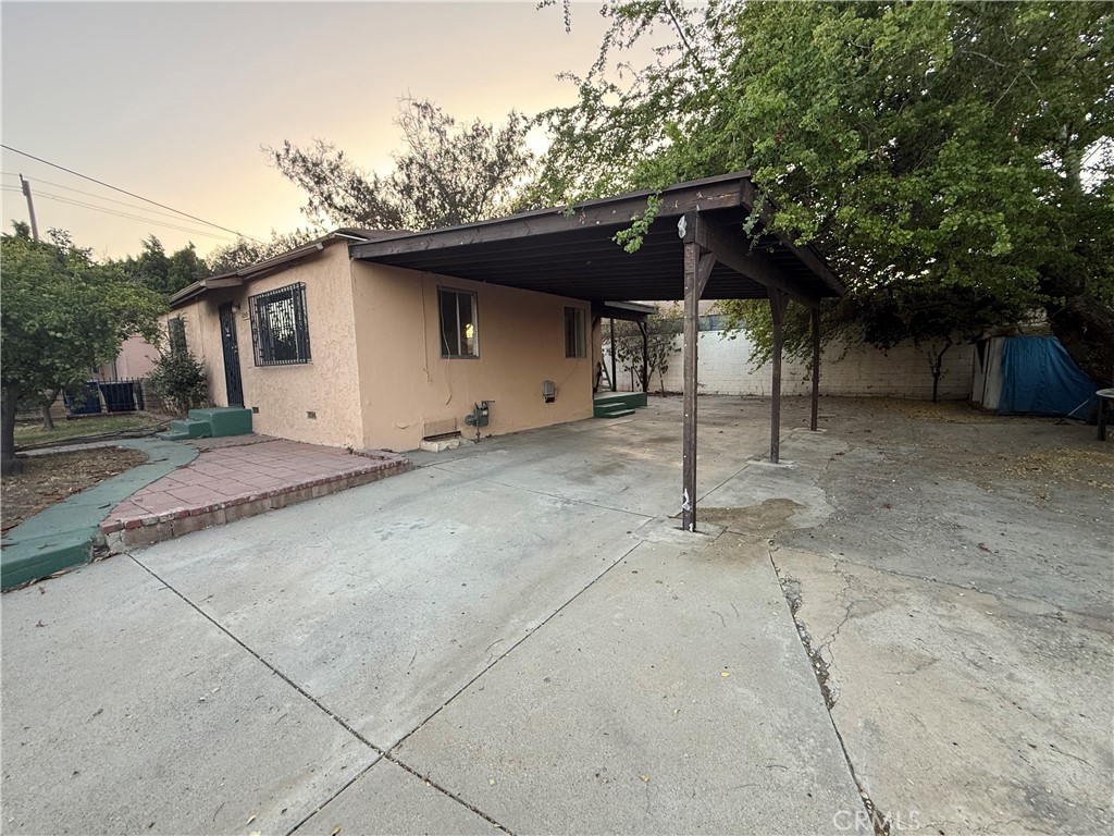 main property photo 14