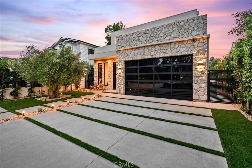 main property photo 66